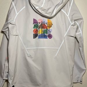LULULEMON Mist Over NEW LIMITED Rare San Francisco LGBT Artist